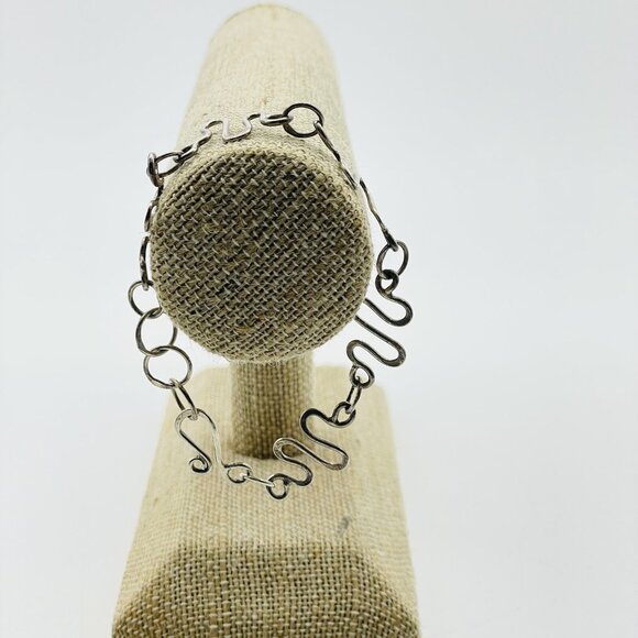 Silver Tone Link Bracelet Modernist Wavy Artisan Style - Picture 4 of 5